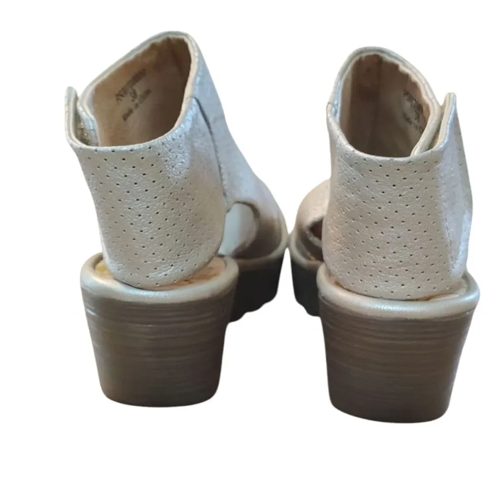 FLY London Yahl Wedge Open Toe Sandals Size 38 Silver 7 1/2 8